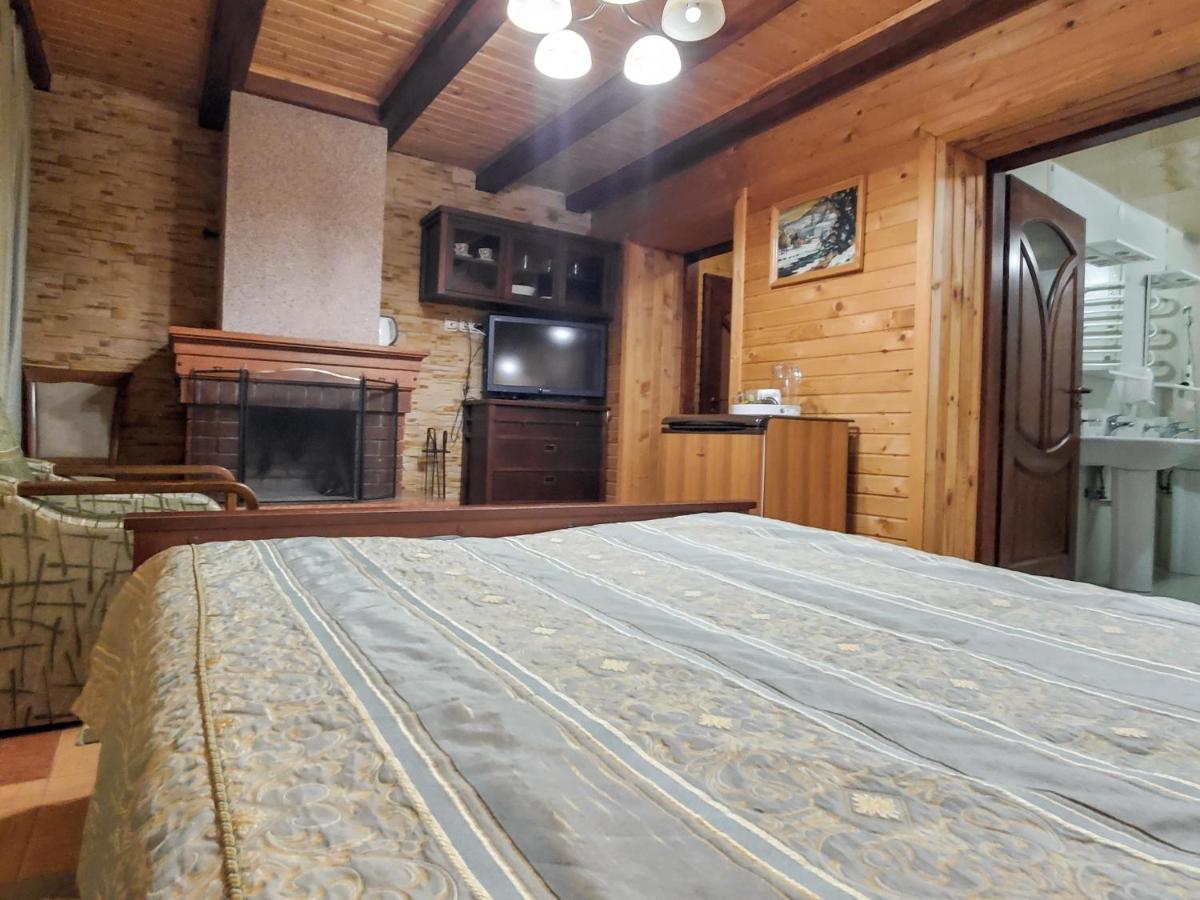 Elf-Cottage Tur'ya Paseka Екстериор снимка