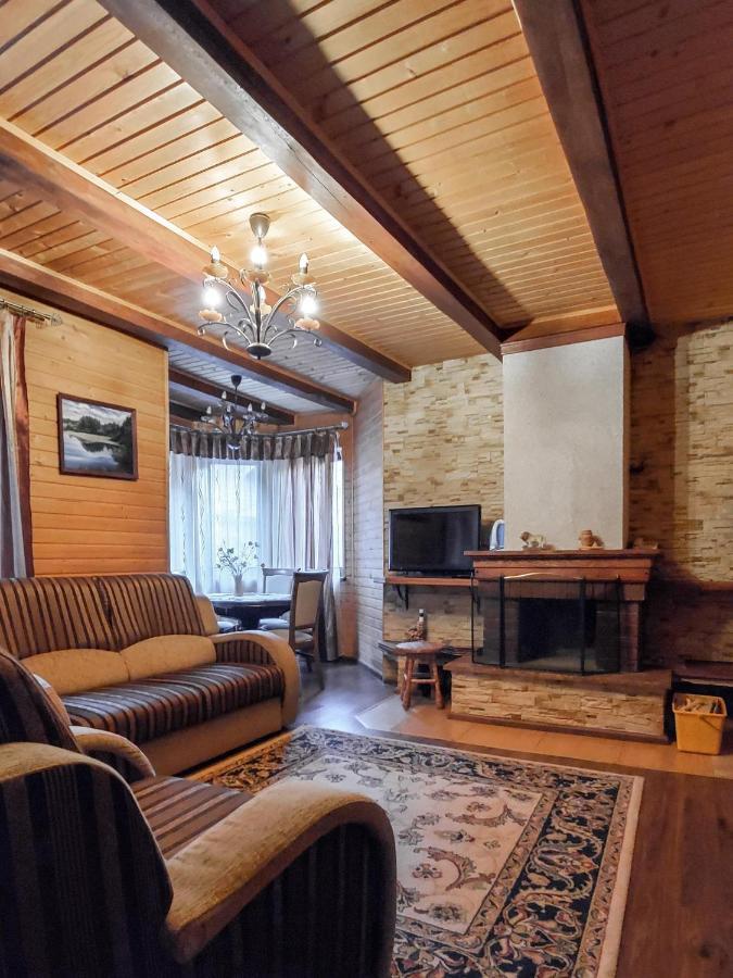 Elf-Cottage Tur'ya Paseka Екстериор снимка