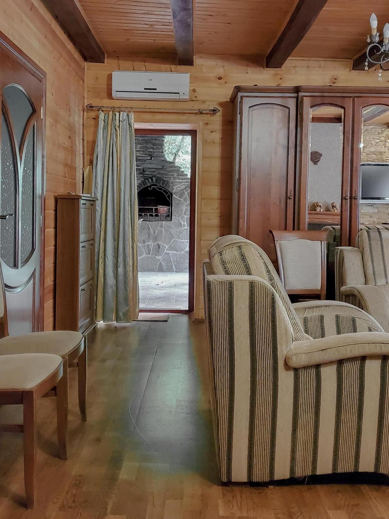 Elf-Cottage Tur'ya Paseka Екстериор снимка