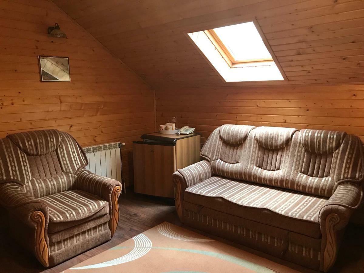 Elf-Cottage Tur'ya Paseka Екстериор снимка
