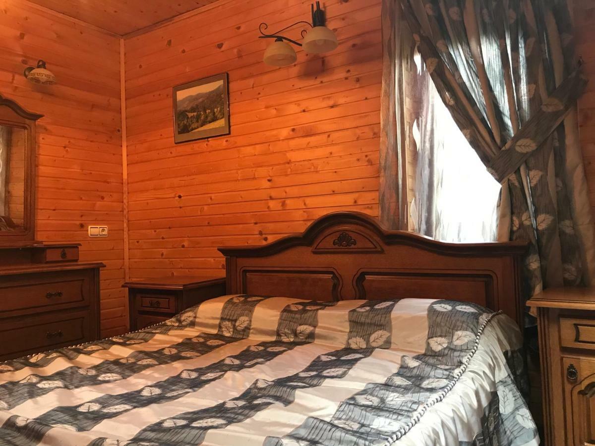 Elf-Cottage Tur'ya Paseka Екстериор снимка