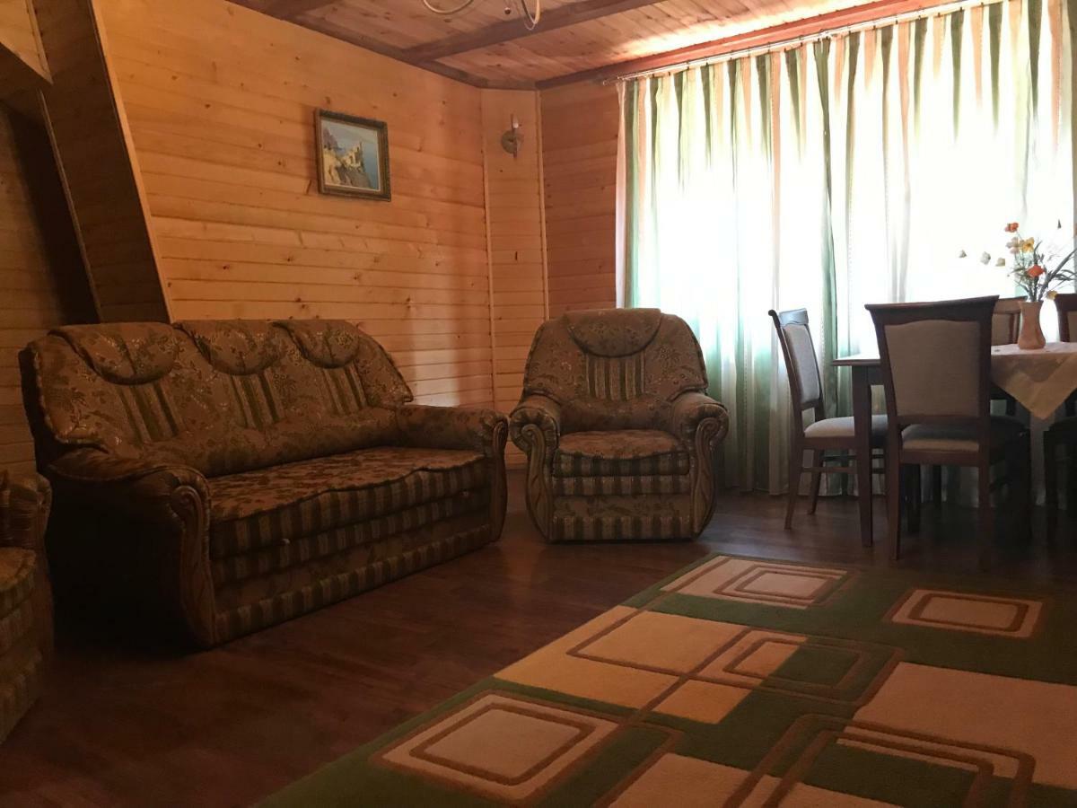 Elf-Cottage Tur'ya Paseka Екстериор снимка