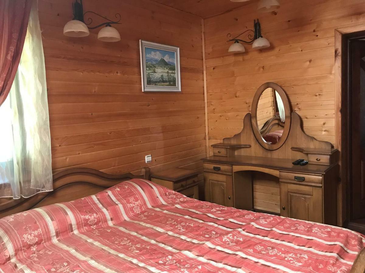 Elf-Cottage Tur'ya Paseka Екстериор снимка