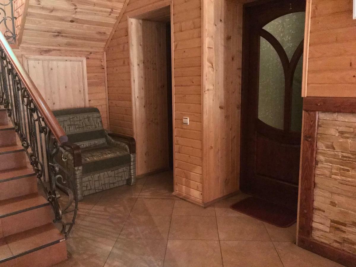 Elf-Cottage Tur'ya Paseka Екстериор снимка